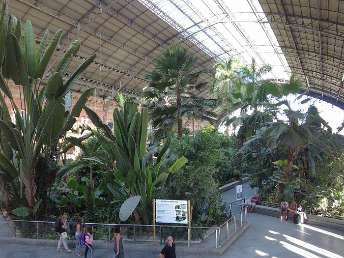 マドリードのアトーチャ駅