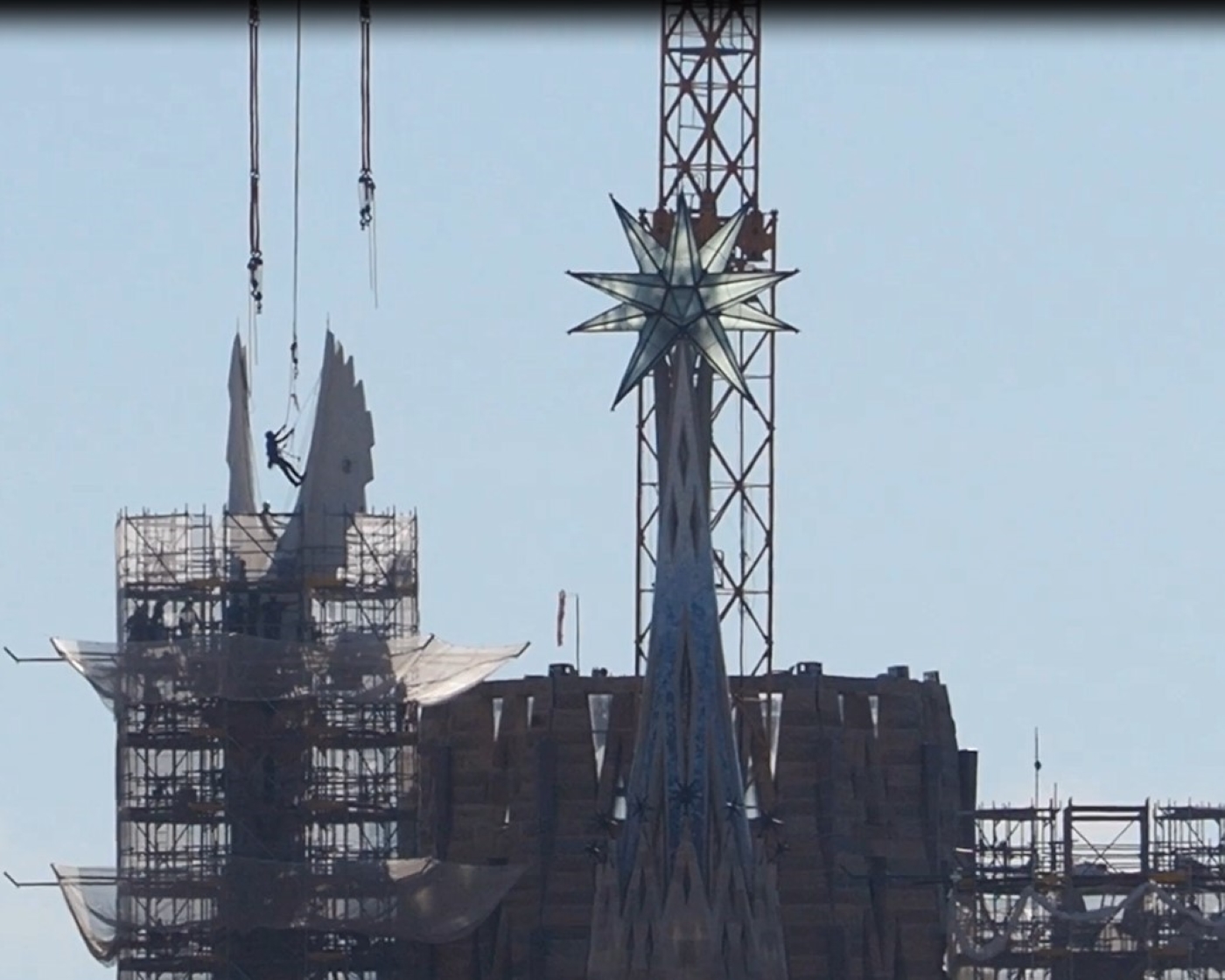 サグラダファミリアのルカの翼