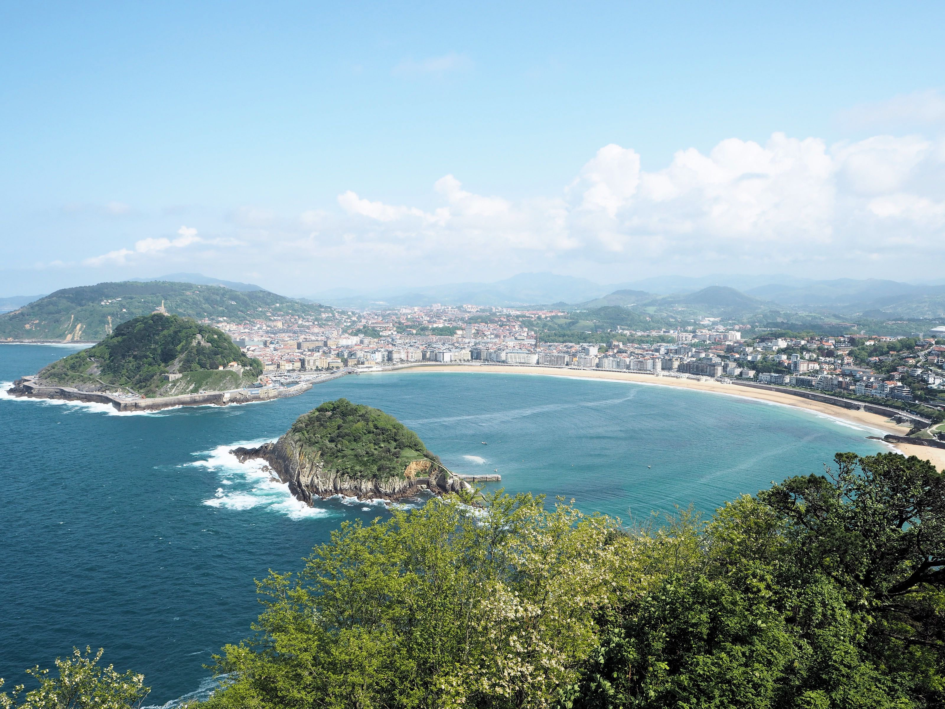 サン・セバスティアンのイゲルド山からの眺め